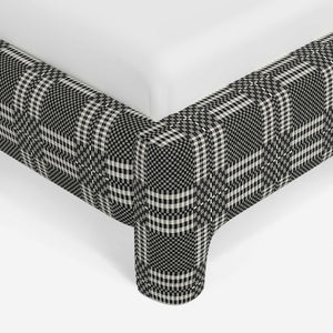 Kaisley Platform Bed