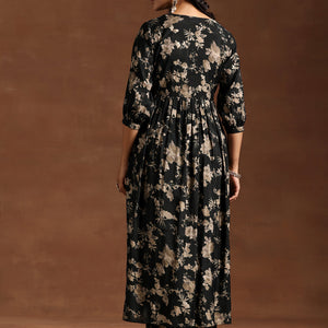 Green Printed Silk Blend A-line Kurta With Trousers