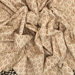 Cream Woven Jaipur Cotton Saree Printed With Rust Floral Motifs