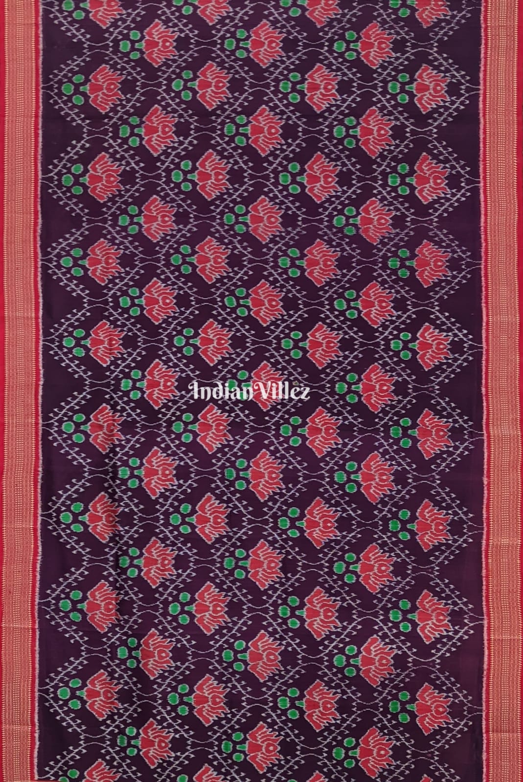Dark Magenta Lotus Design Odisha Ikat Khandua Silk Saree