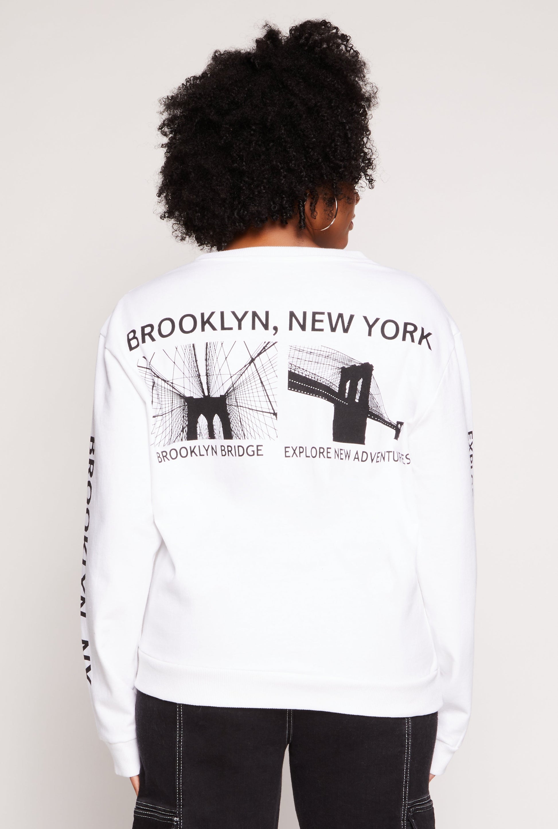 Plus Size Brooklyn Bridge Graphic Pullover Sweatshirt