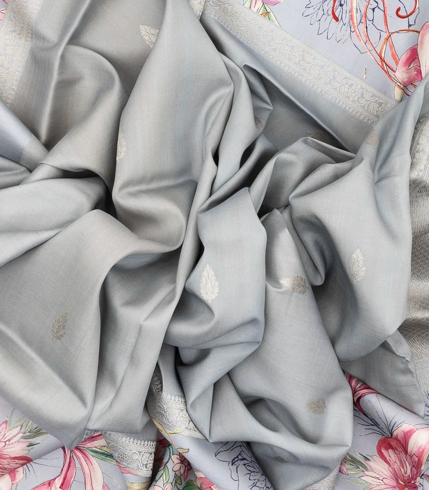 Grey Handloom Tussar Silk Saree Printed With Floral Motifs In Border
