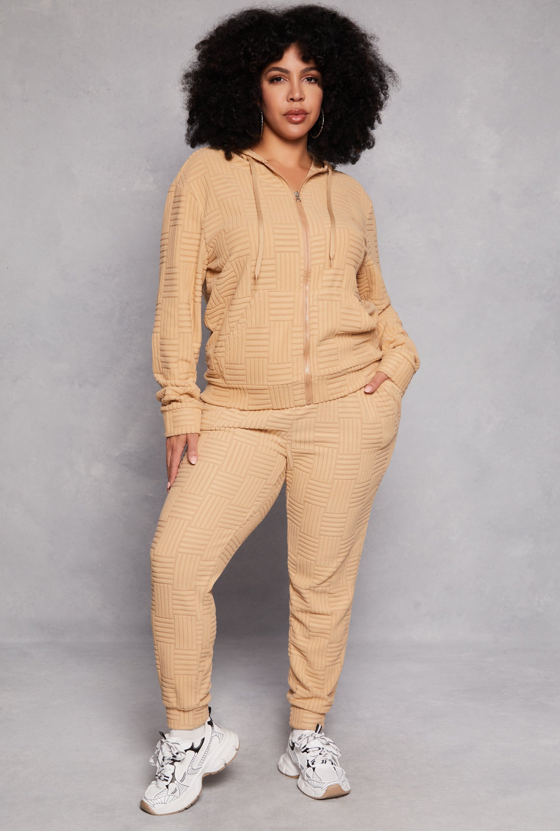 Plus Size Geometric Embossed Joggers