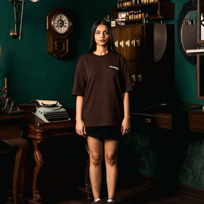 Closure Tee Brown