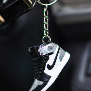 3D Sneaker Keychain AJ1 SILVER TOE HIGH