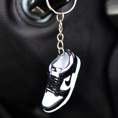 3D Sneaker Keychain Panda Dunks