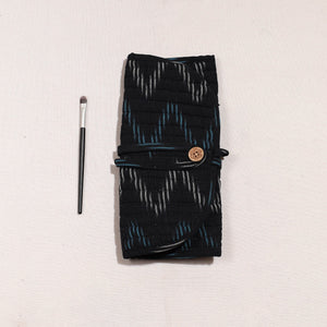 Black - Ikat Fabric Multipurpose Segmented Make-up Brush Wrap Pouch/Case