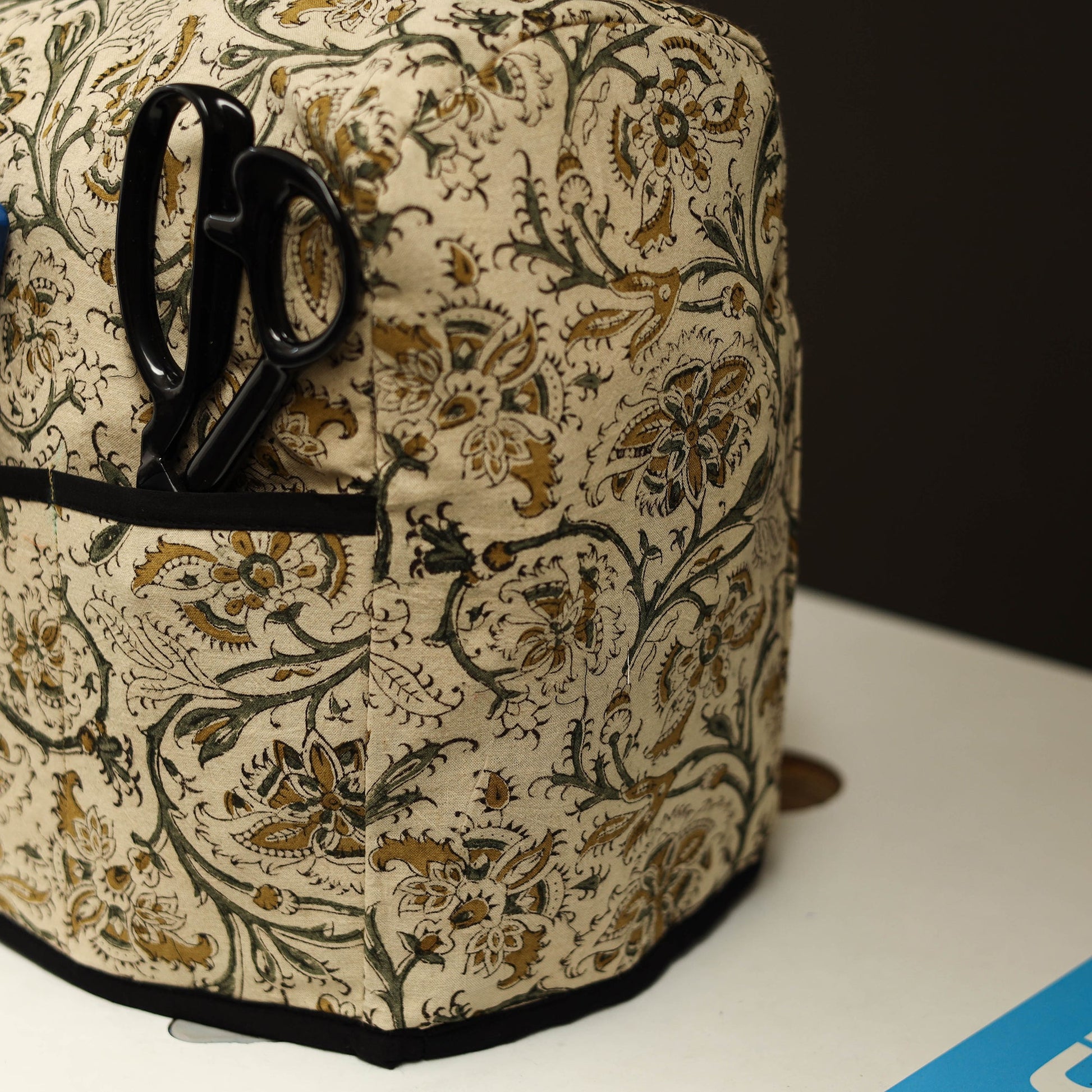 Beige - Handcrafted Cotton Sewing Machine Cover 09