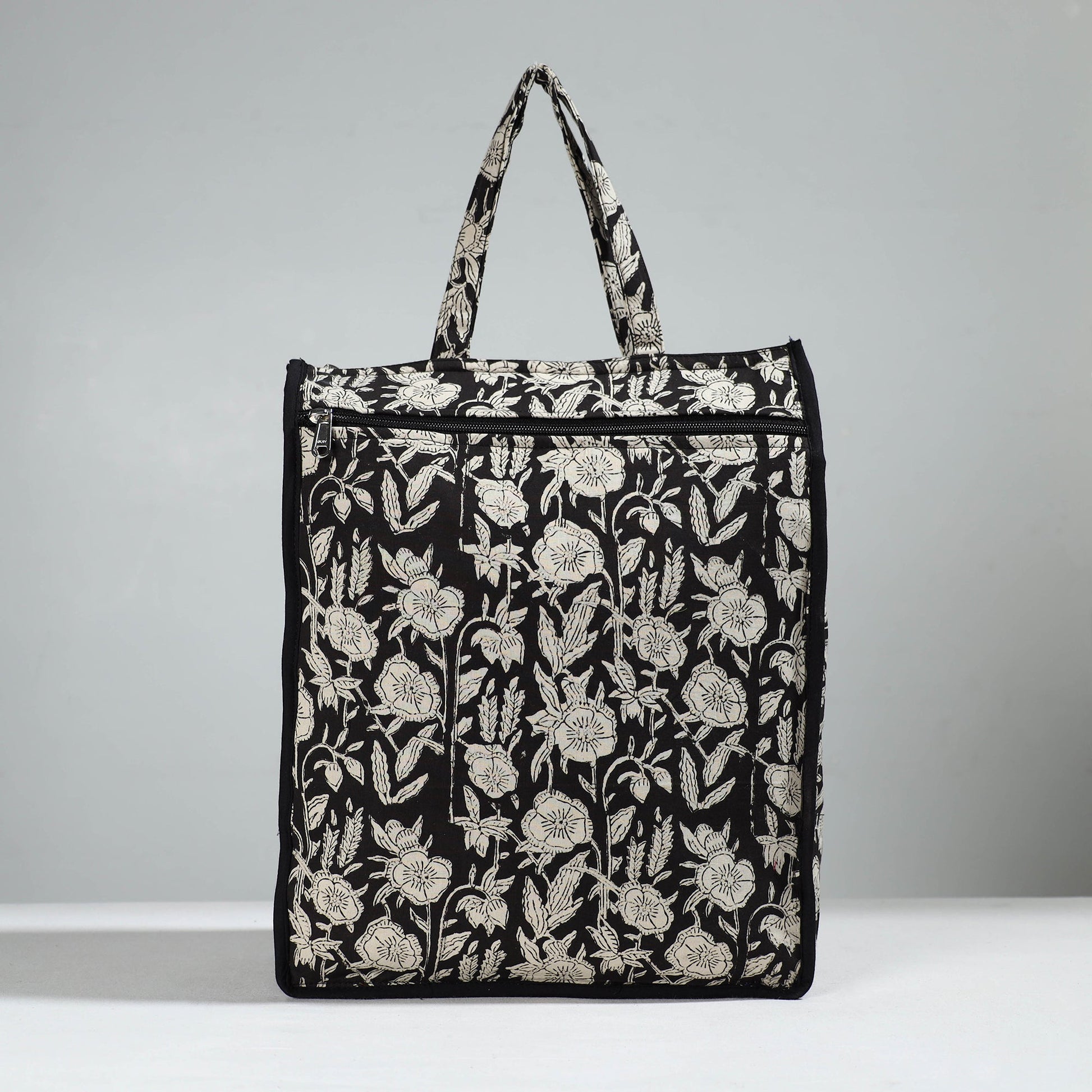 Black - Handcrafted Cotton Shopping Bag 03