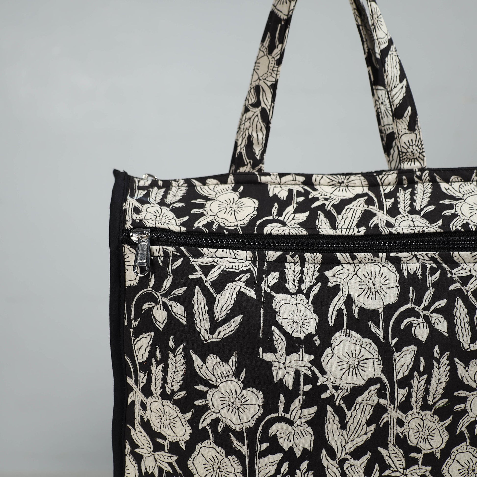 Black - Handcrafted Cotton Shopping Bag 03