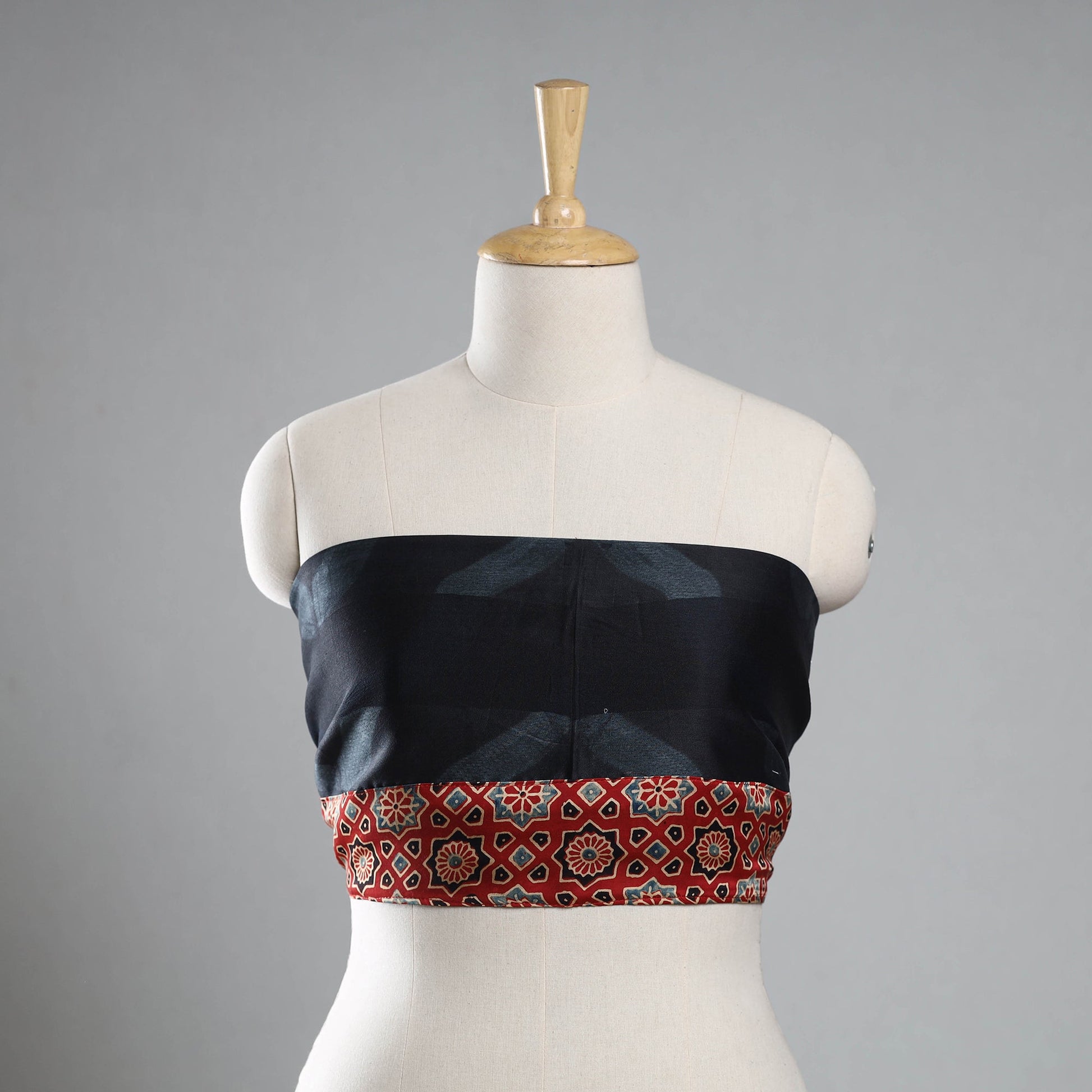 Black - Nui Shibori Chanderi Silk Blouse Piece 16
