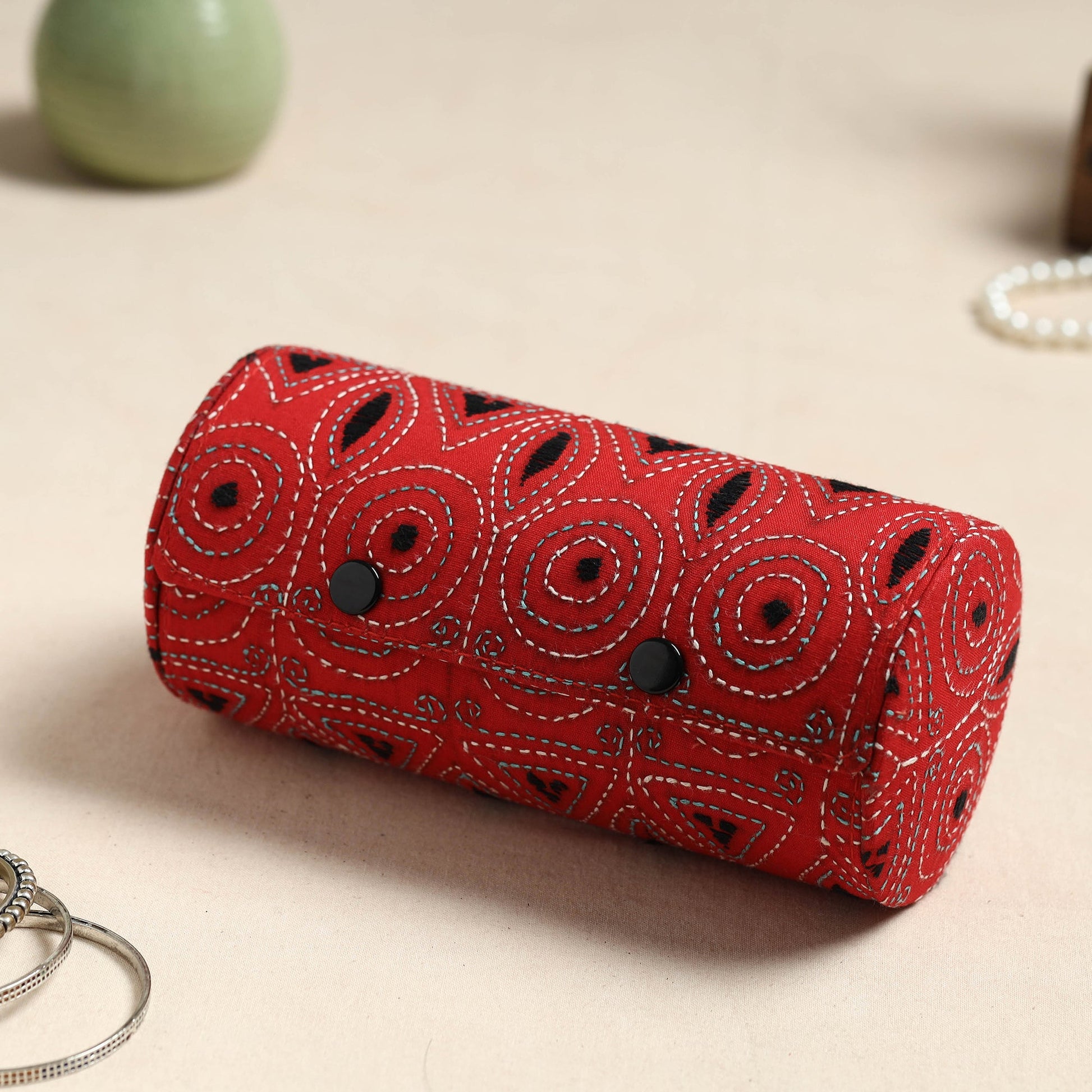 Bengal Kantha Work Handcrafted Bangle Box (Big)