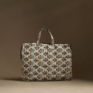 Beige - Handmade Quilted Cotton Laptop Bag (13 x 16 in) 29