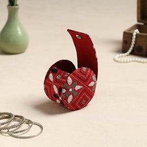 Bengal Kantha Work Handcrafted Bangle Box (Small)