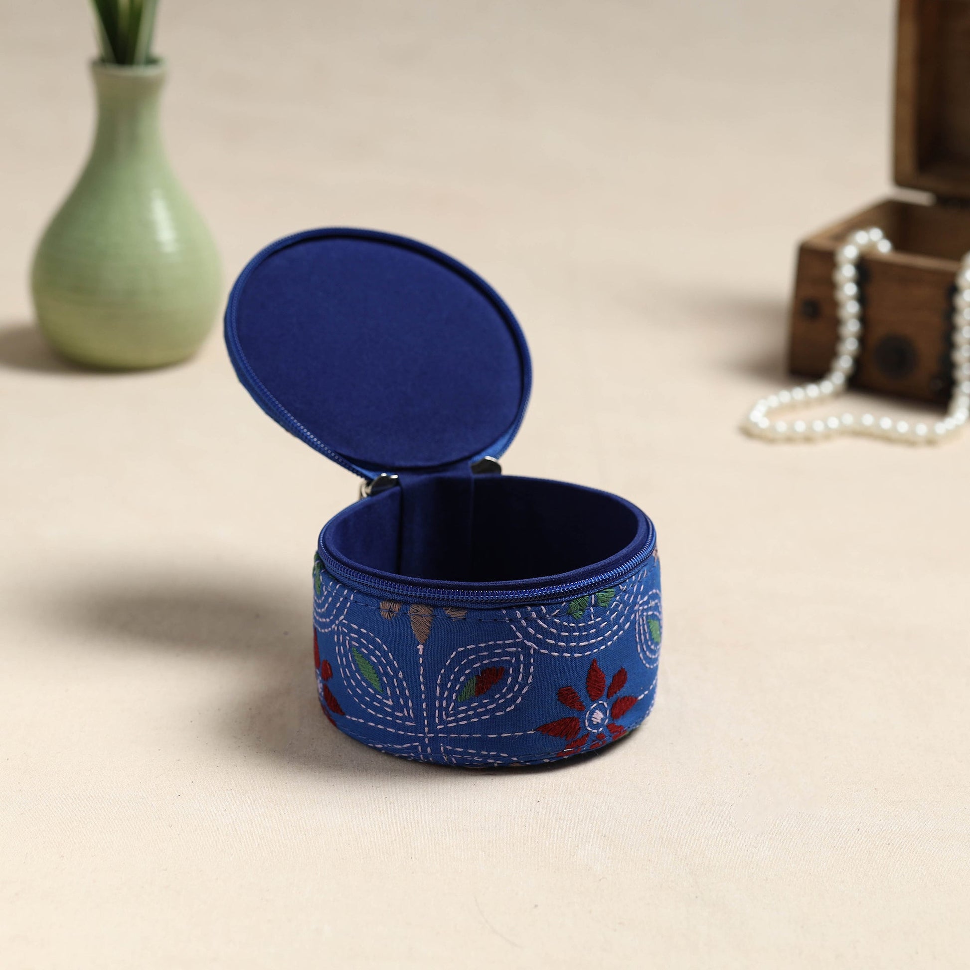 Bengal Kantha Work Handcrafted Round Utility Box