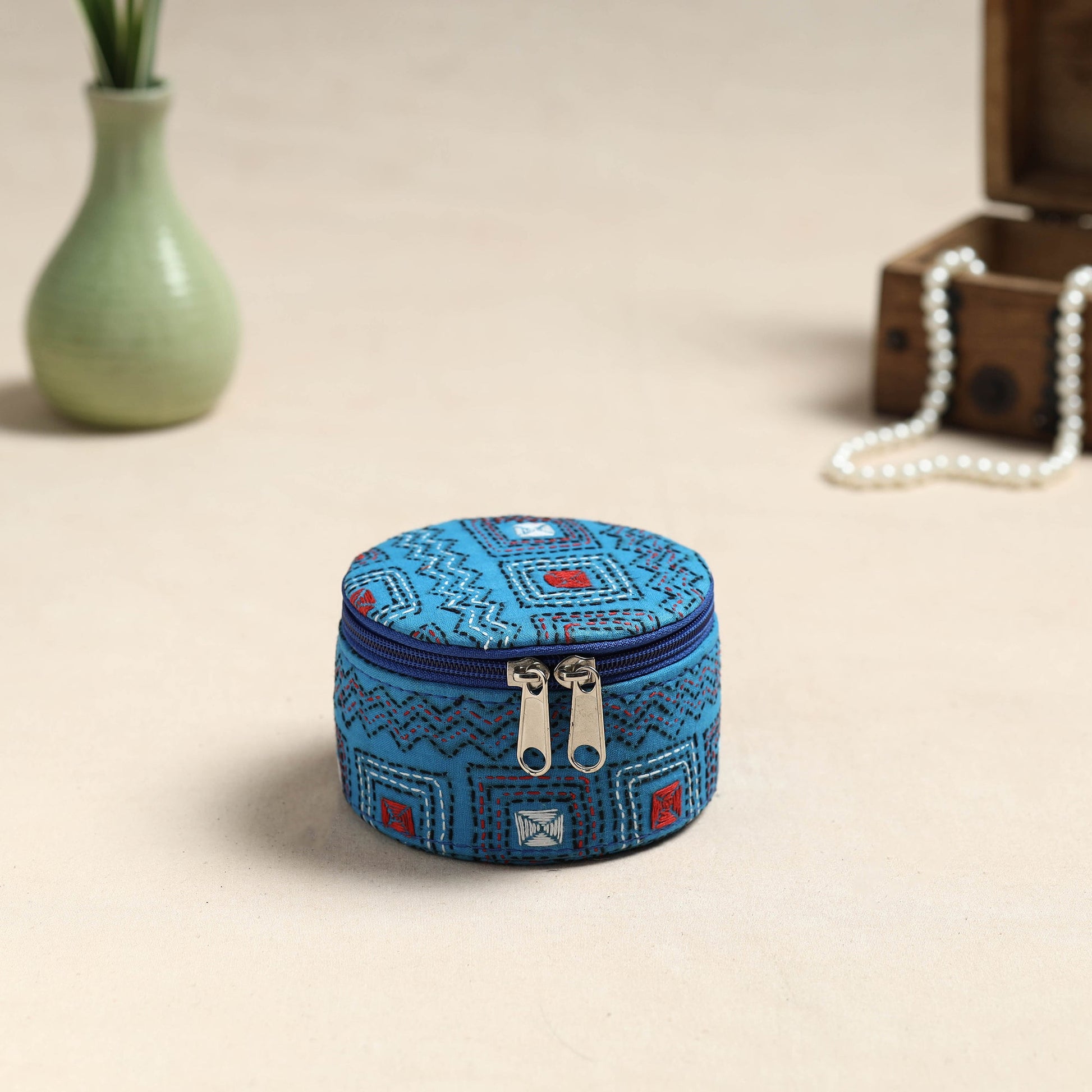 Bengal Kantha Work Handcrafted Round Utility Box
