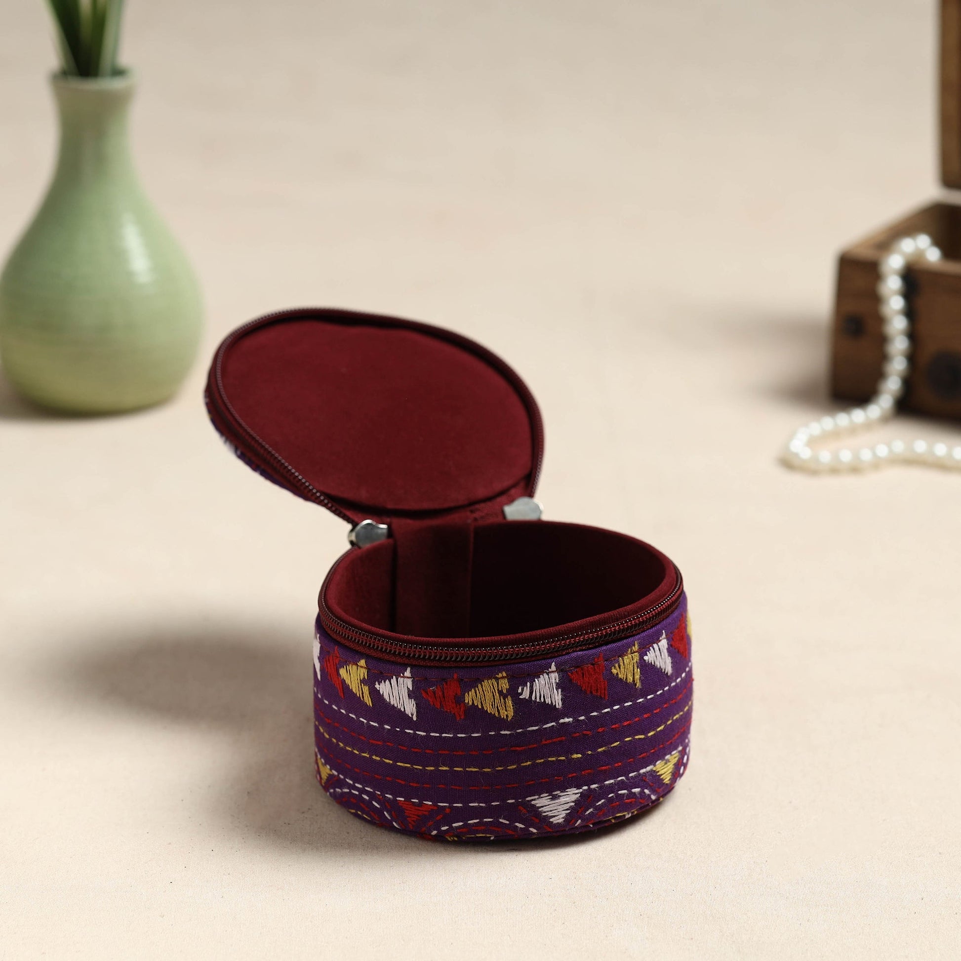 Bengal Kantha Work Handcrafted Round Utility Box