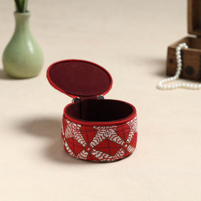 Bengal Kantha Work Handcrafted Round Utility Box