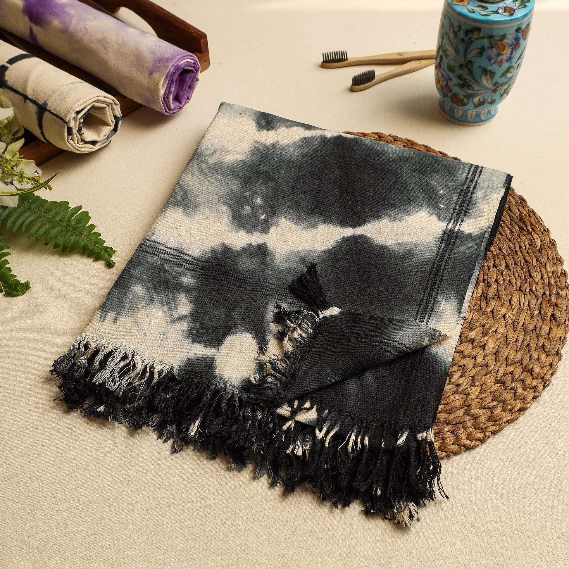 Black - Shibori Tie-dye Cotton Bath Towel