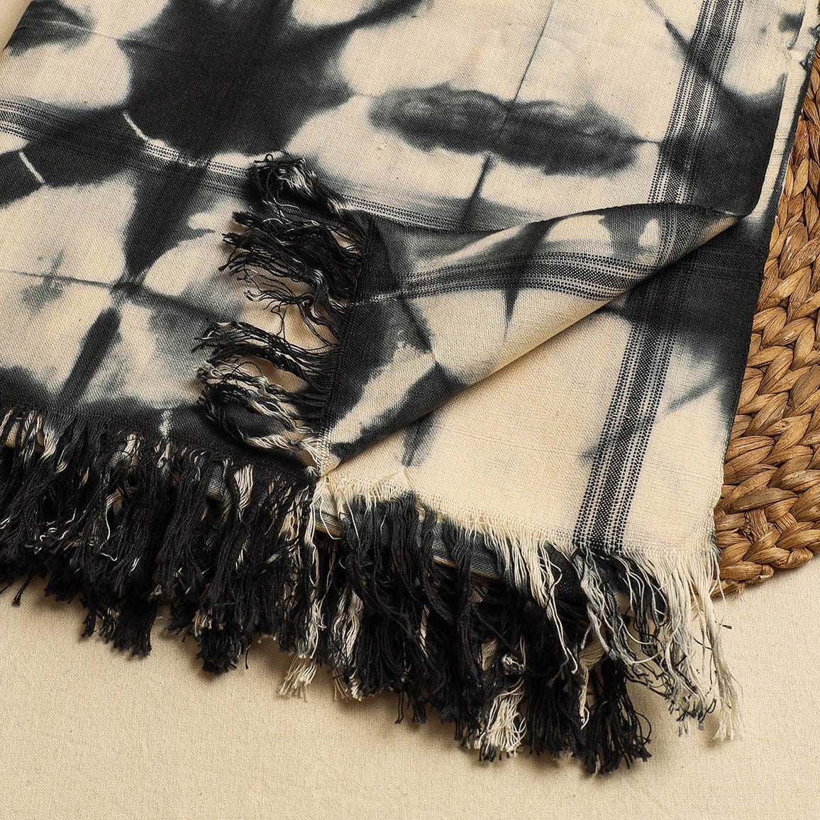 Black - Shibori Tie-dye Cotton Bath Towel