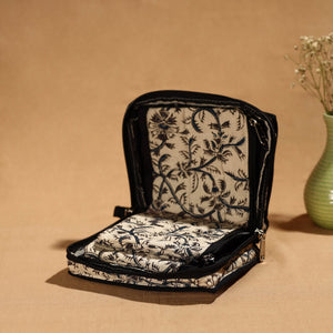 Beige - Handmade 4 Pockets Cotton Jewelry Bag 23