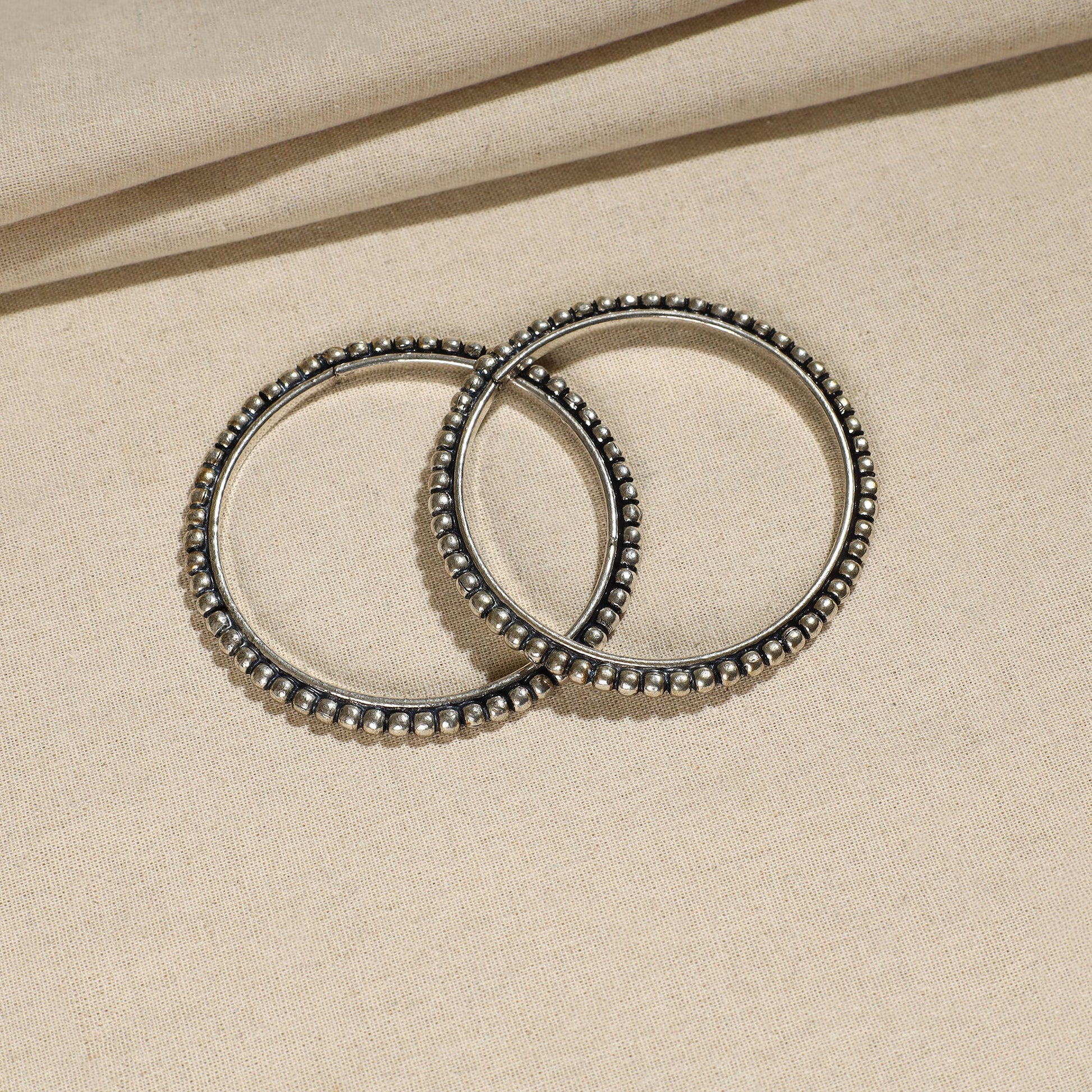 Antique Finish Oxidised White Metal Bangle (Set of 2) 08