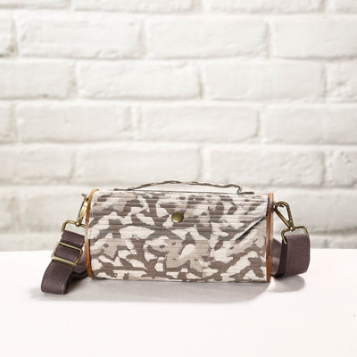 Black - DIY Round Sling Bag / Clutch With Changeable Sleeve