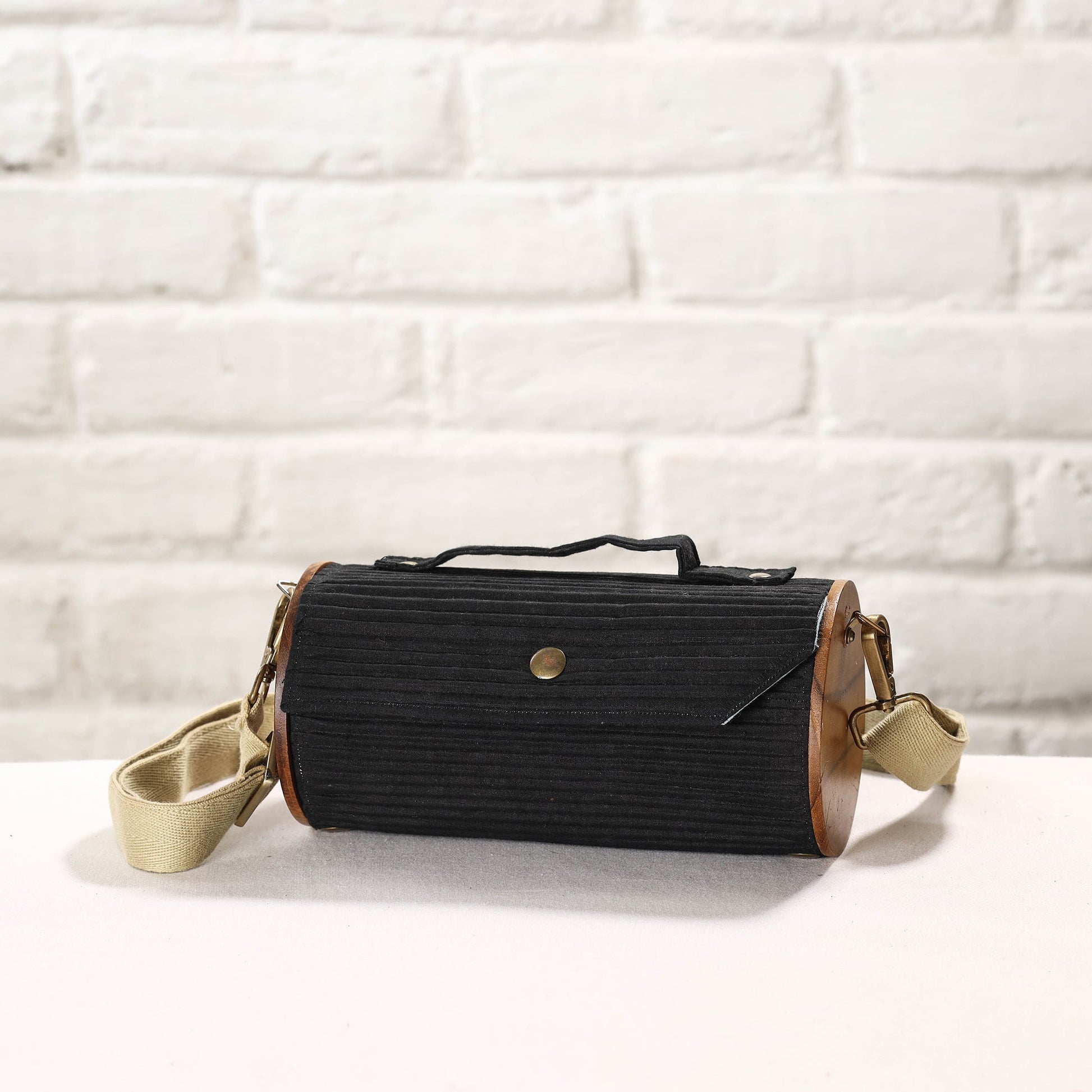 Black - DIY Round Sling Bag / Clutch With Changeable Sleeve