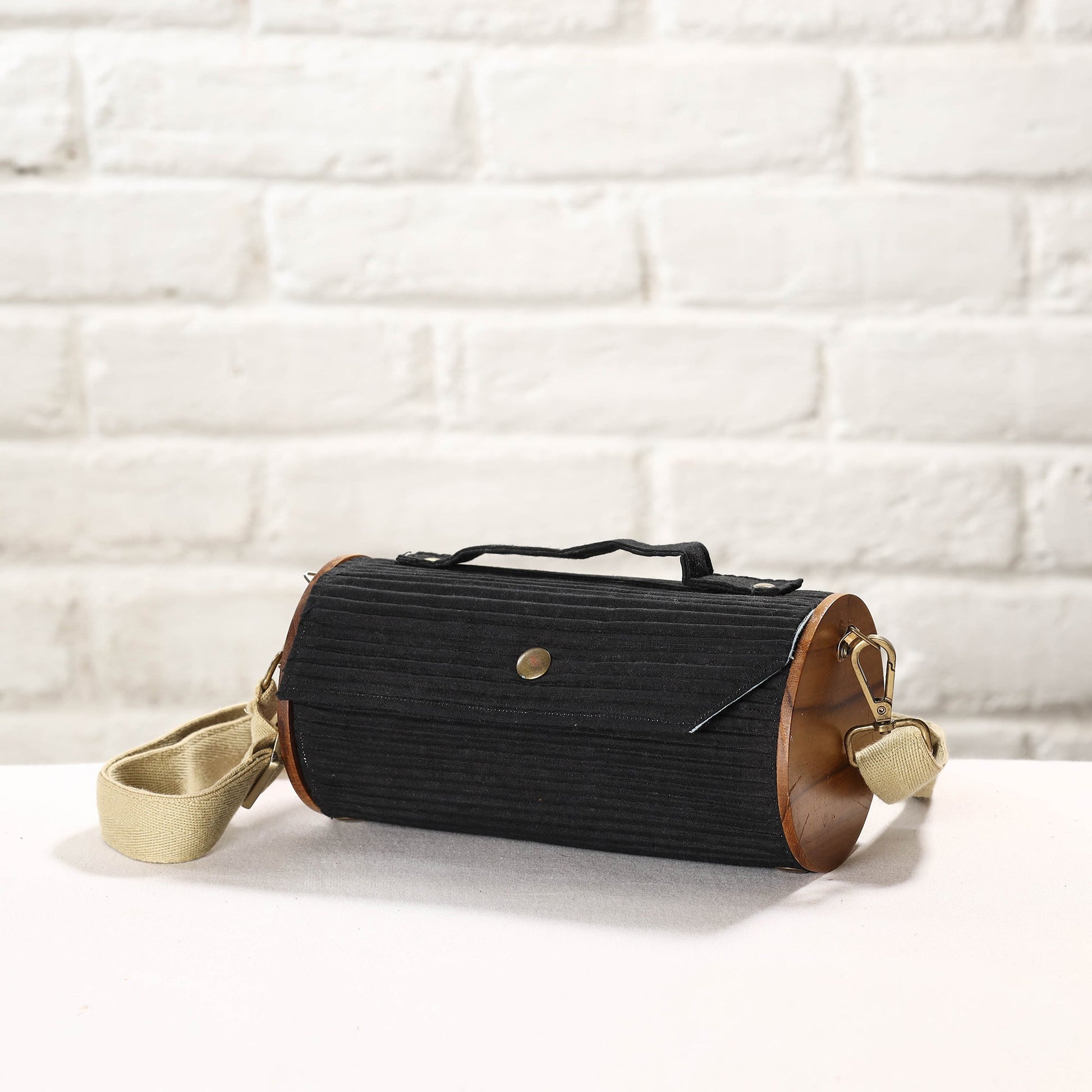 Black - DIY Round Sling Bag / Clutch With Changeable Sleeve