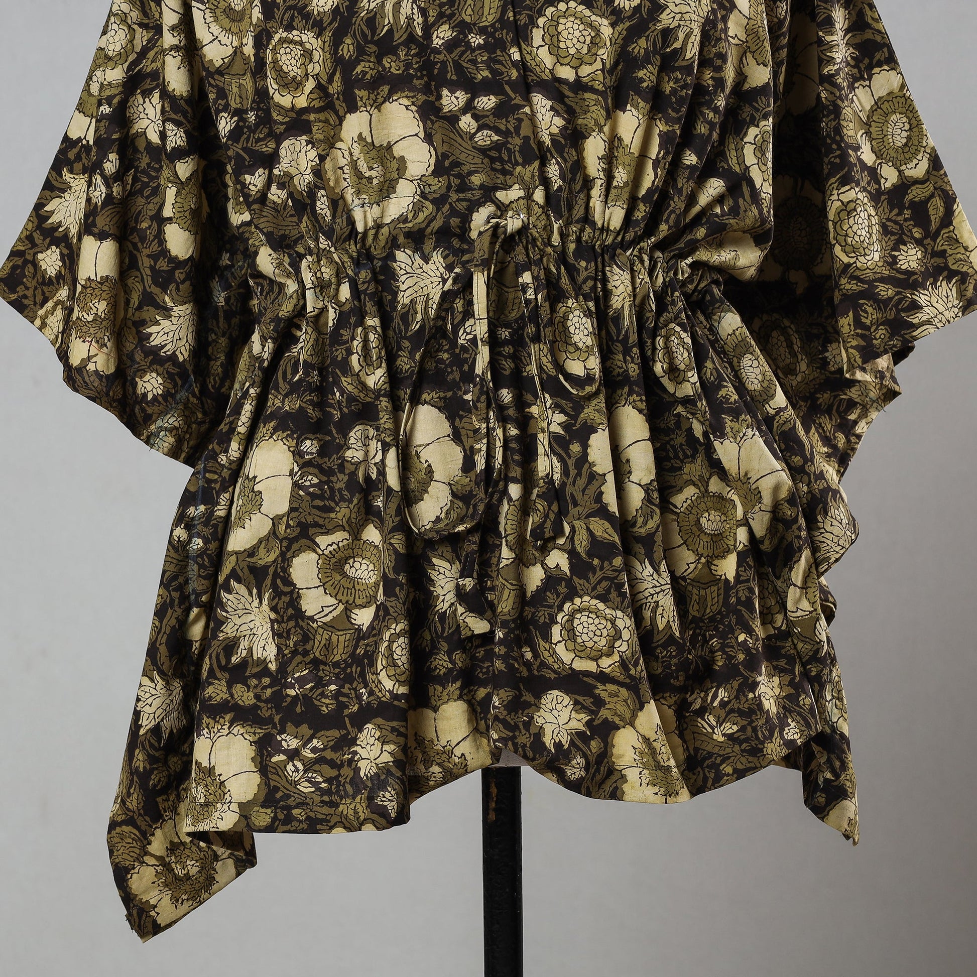 Black - Bagru Block Printed Cotton Kaftan with Tie-Up Waist (Short)