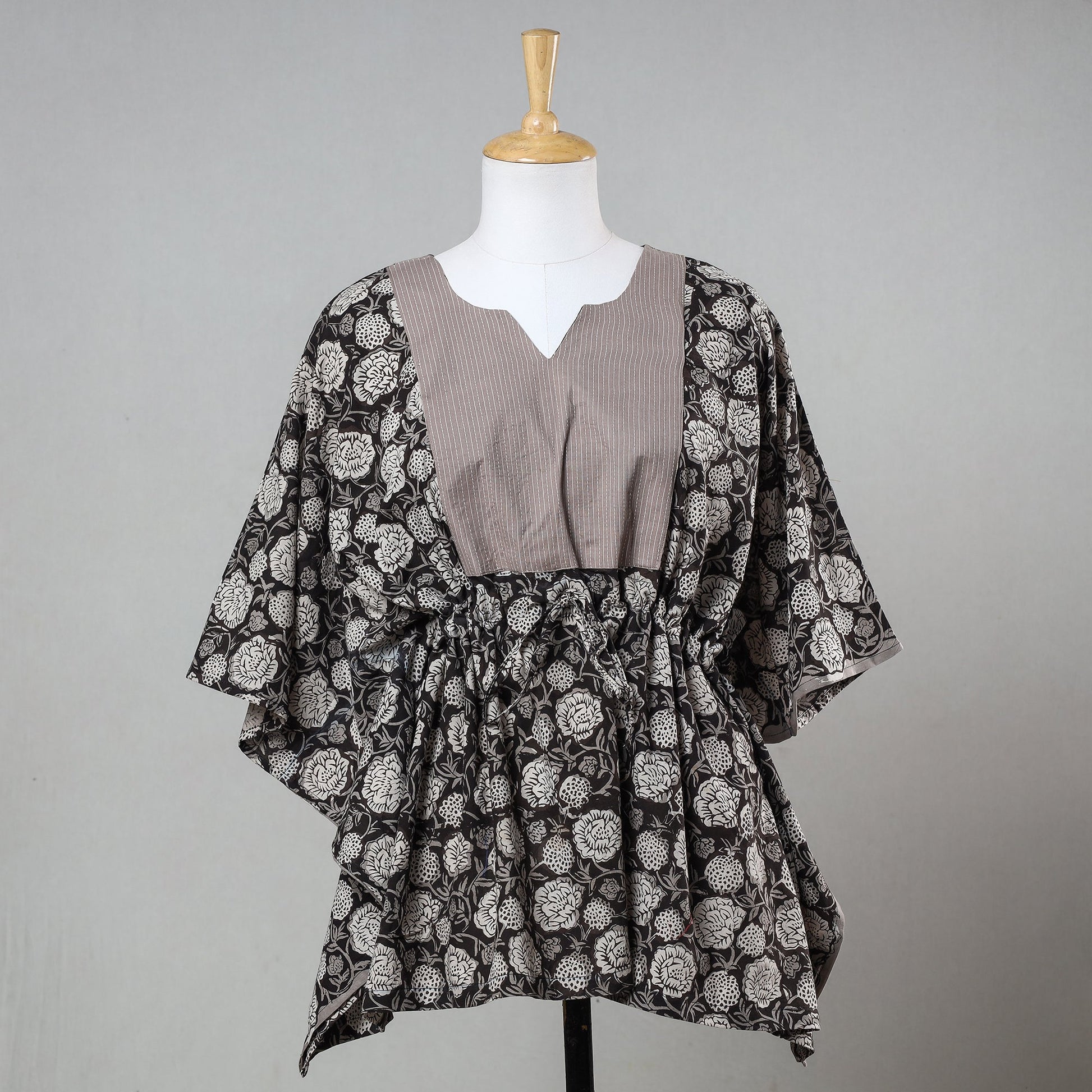 Black - Bagru Block Printed Cotton Kaftan with Tie-Up Waist (Short)