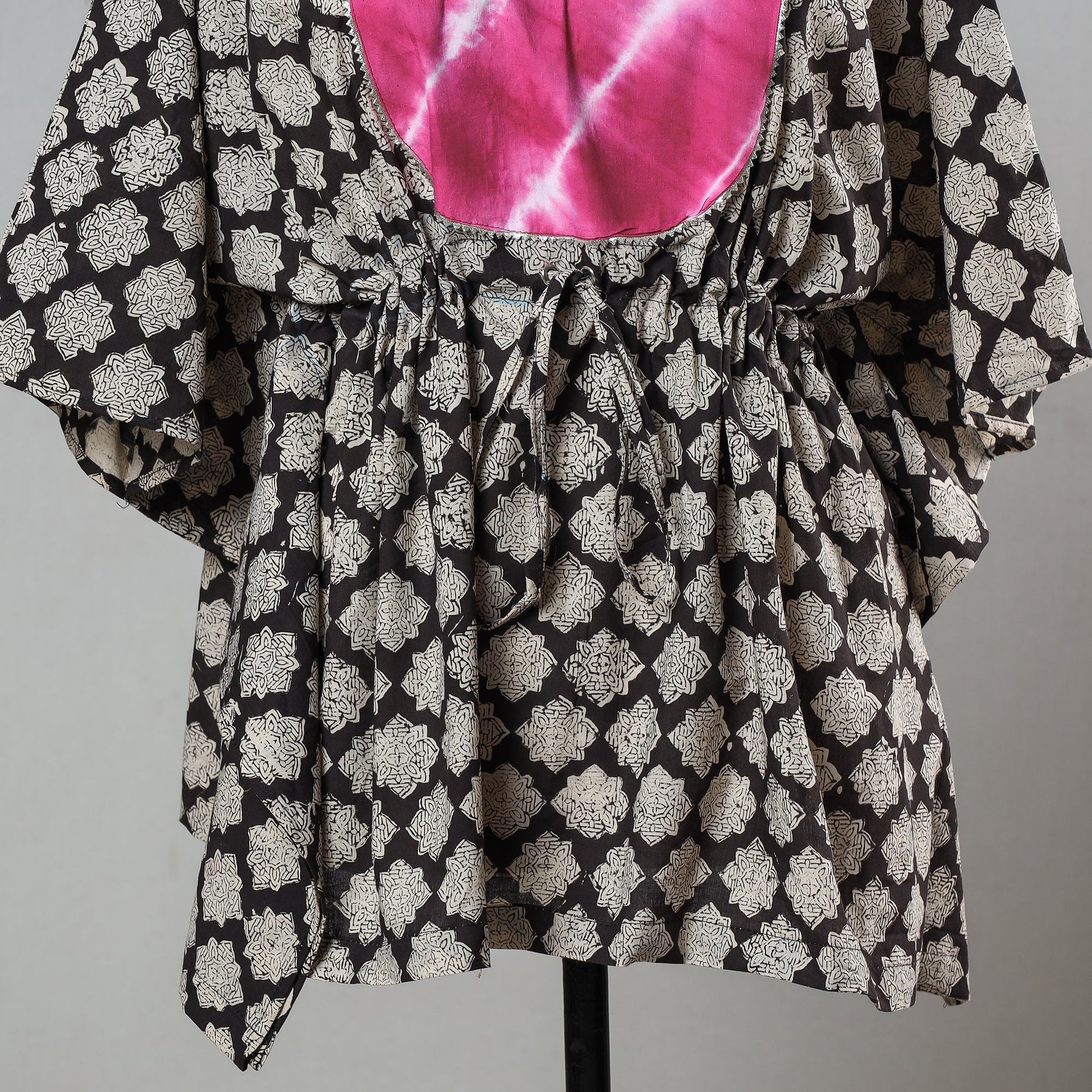 Black - Bagru Block Printed Cotton Kaftan with Tie-Up Waist (Short)