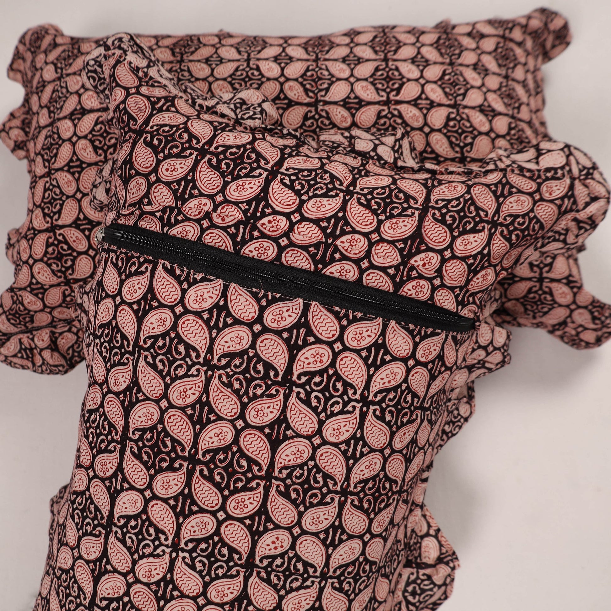 Black - Set of 2 Handcrafted Cotton Frill Pillow Covers 11
