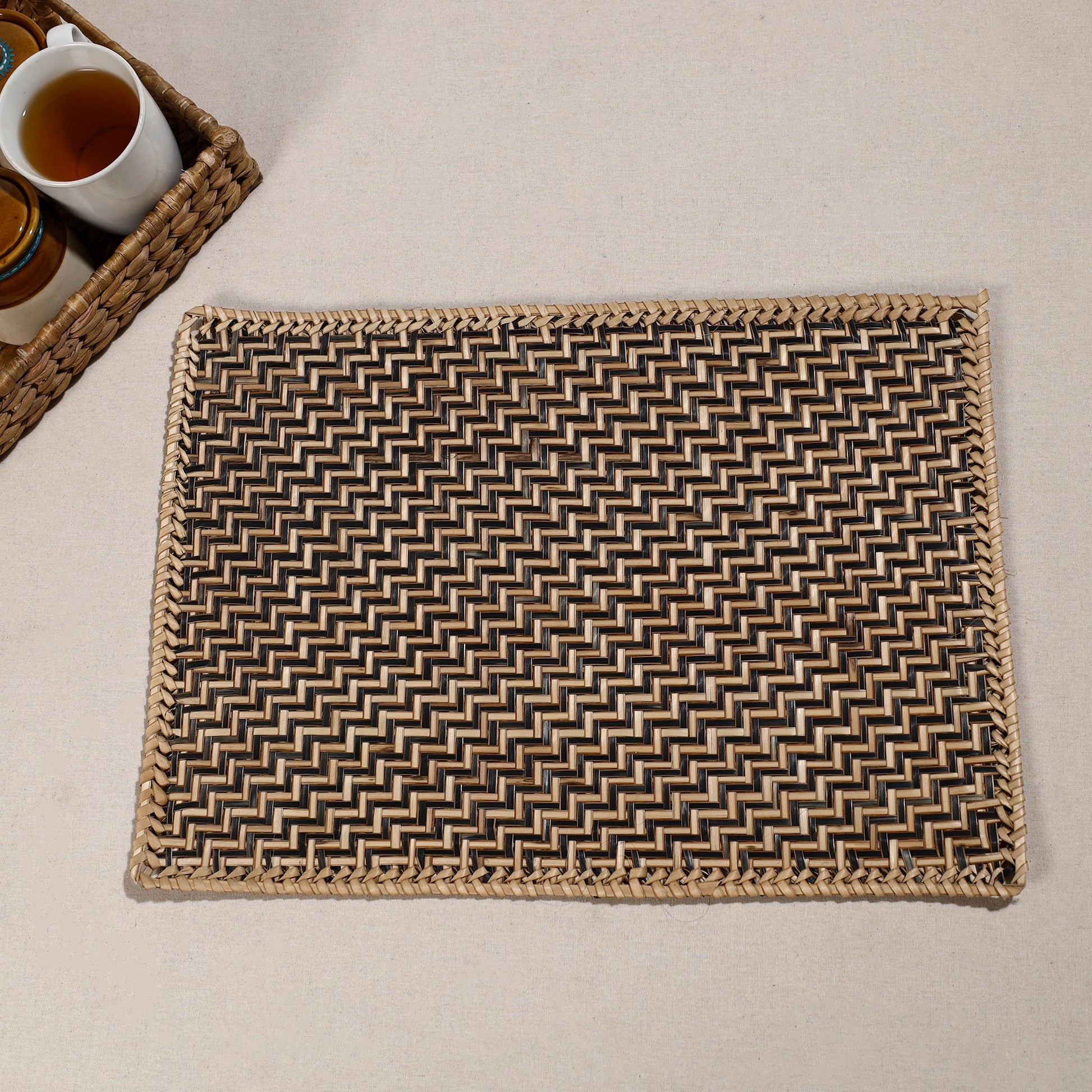Black - Handmade Water Hyacinth Placemat with Border from Assam (18 x 13 in)