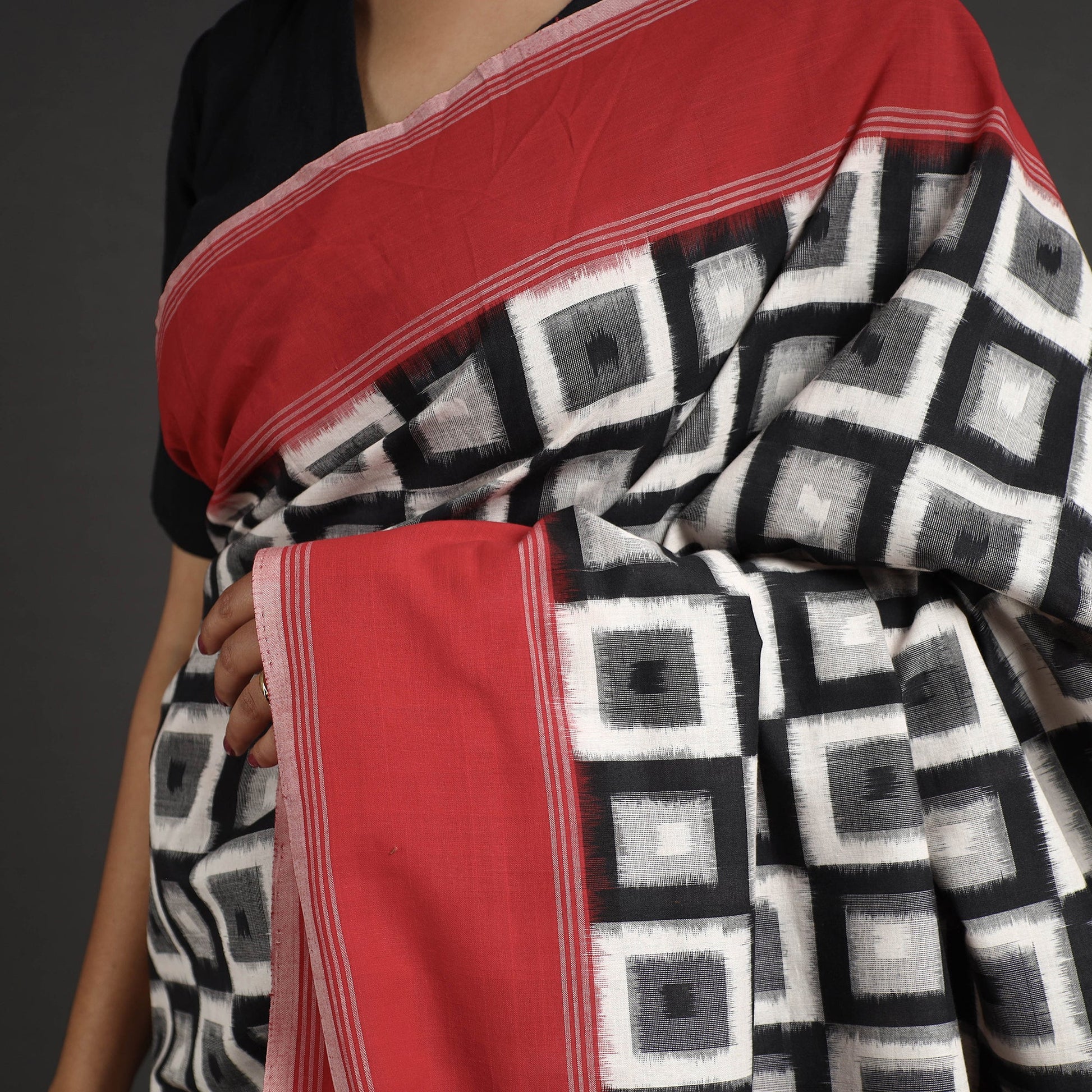 Black - Pochampally Ikat Weave Handloom Cotton Saree