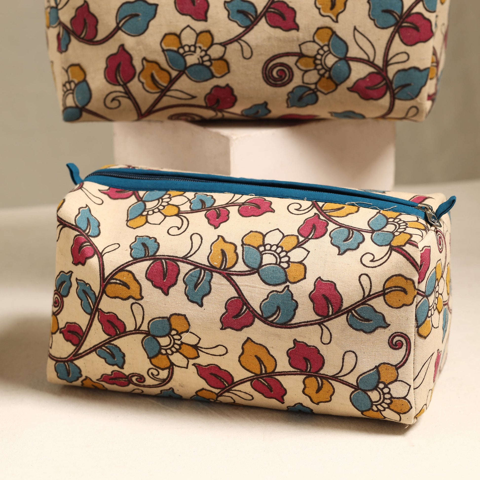 Beige - Handmade Cotton Toiletry Bags (Set of 3) 118