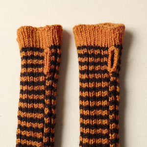 Brown - Kumaun Hand Knitted Woolen Hand Warmer 118