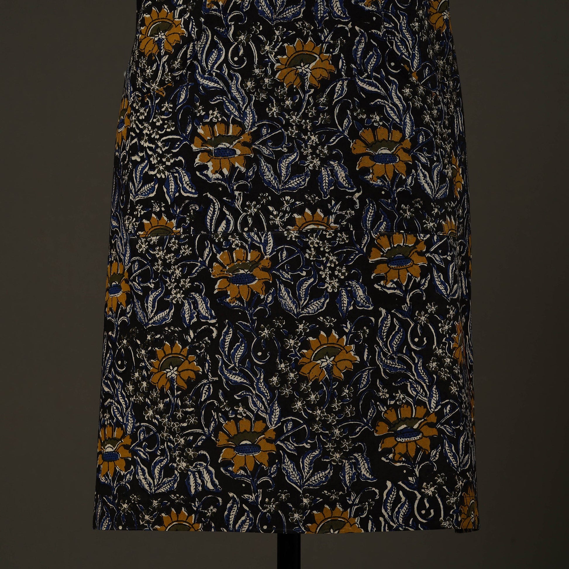 Black - Bagru Block Print Cotton Apron with Pocket 24