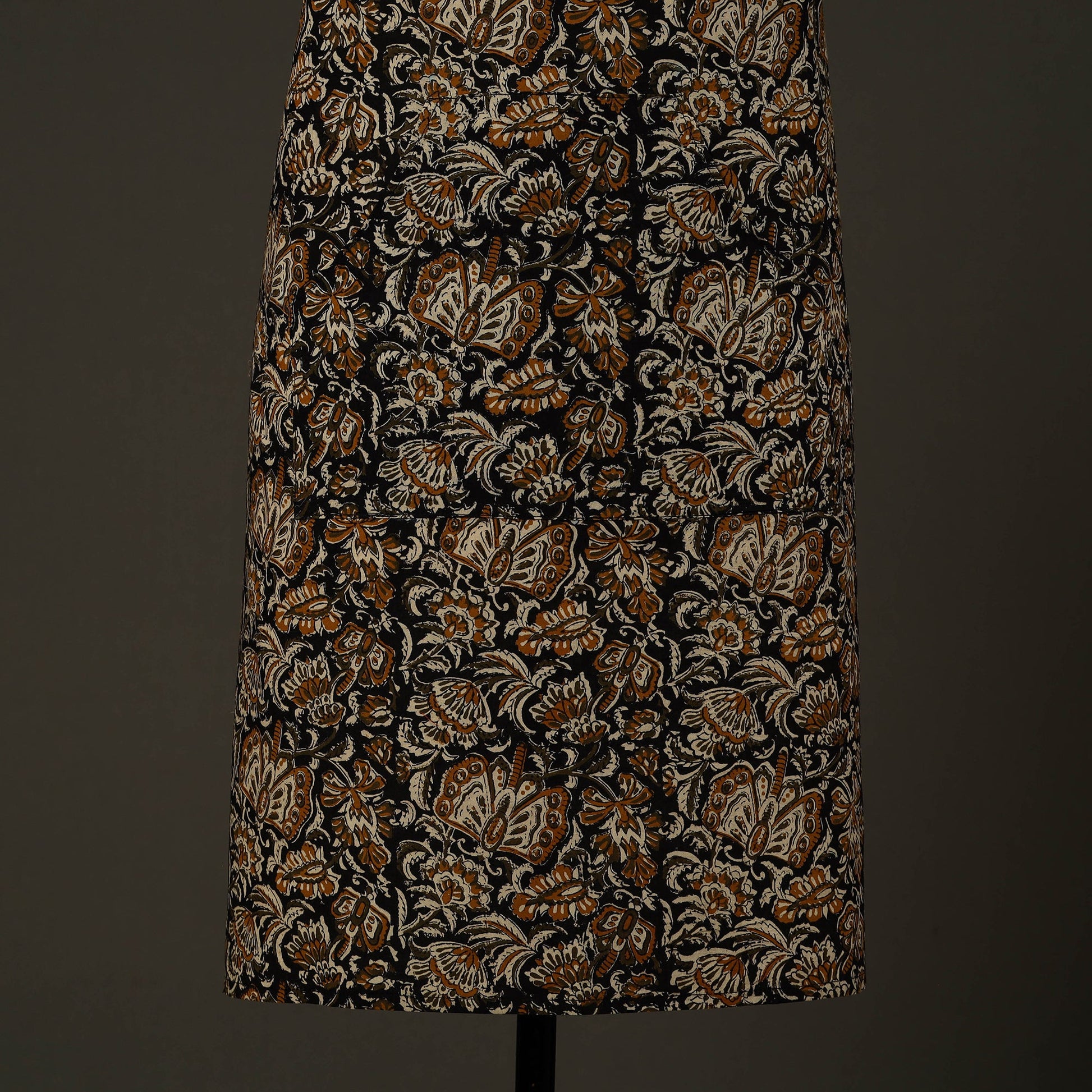 Black - Bagru Block Print Cotton Apron with Pocket 25