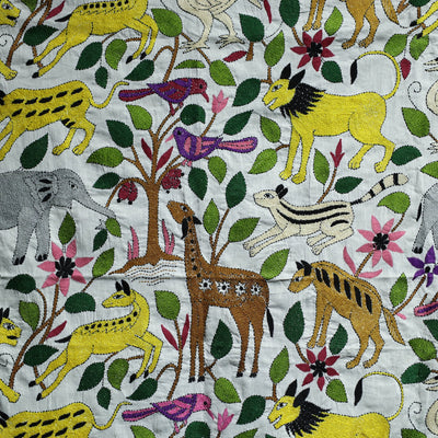 Bengal Kantha Hand Embroidery Cotton Wall Hanging (38 x 39 in)