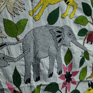 Bengal Kantha Hand Embroidery Cotton Wall Hanging (38 x 39 in)