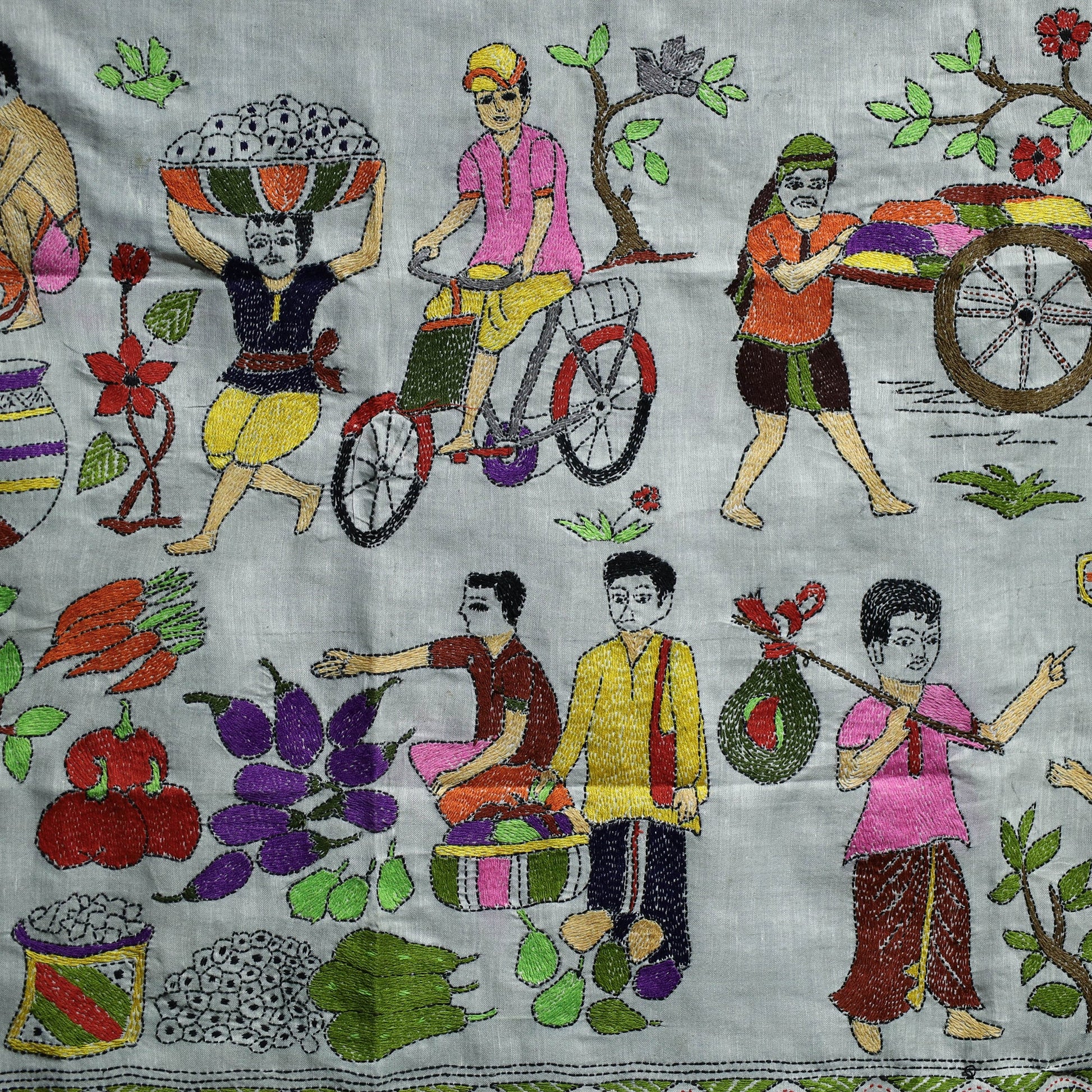 Bengal Kantha Hand Embroidery Cotton Wall Hanging (45 x 37 in)