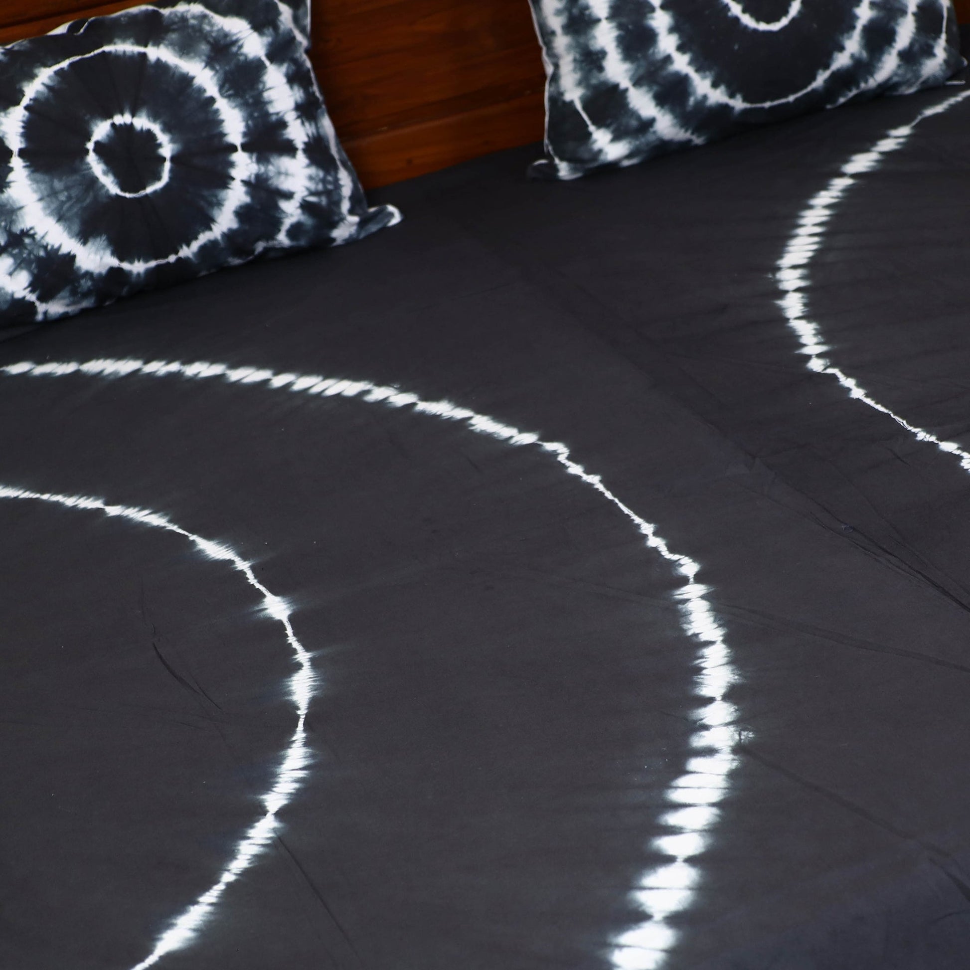 Black - Tie & Dye Cotton Double Shibori Bed Sheet Set
