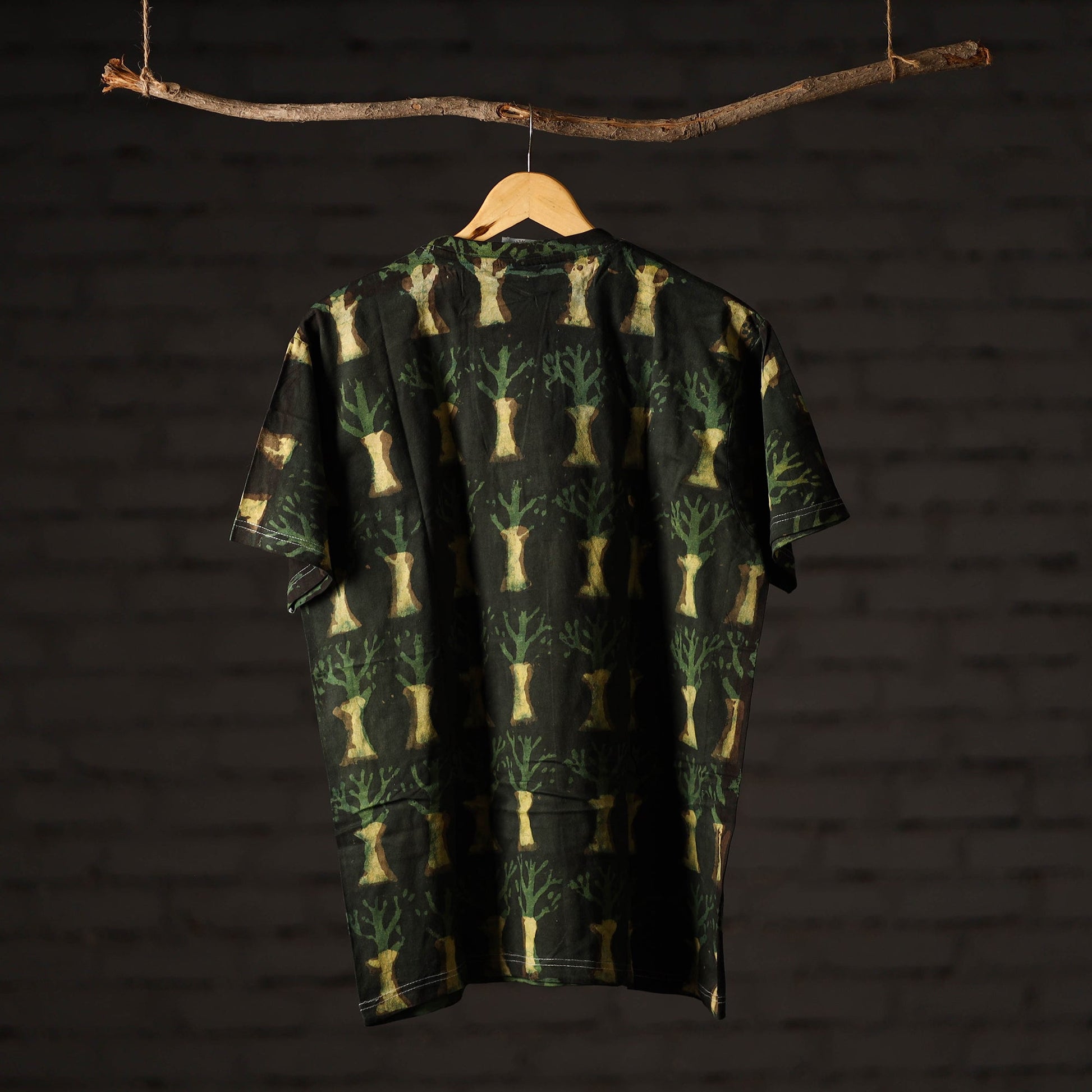 Bindaas Block Art Printed Cotton Unisex Round Neck T-shirt 44