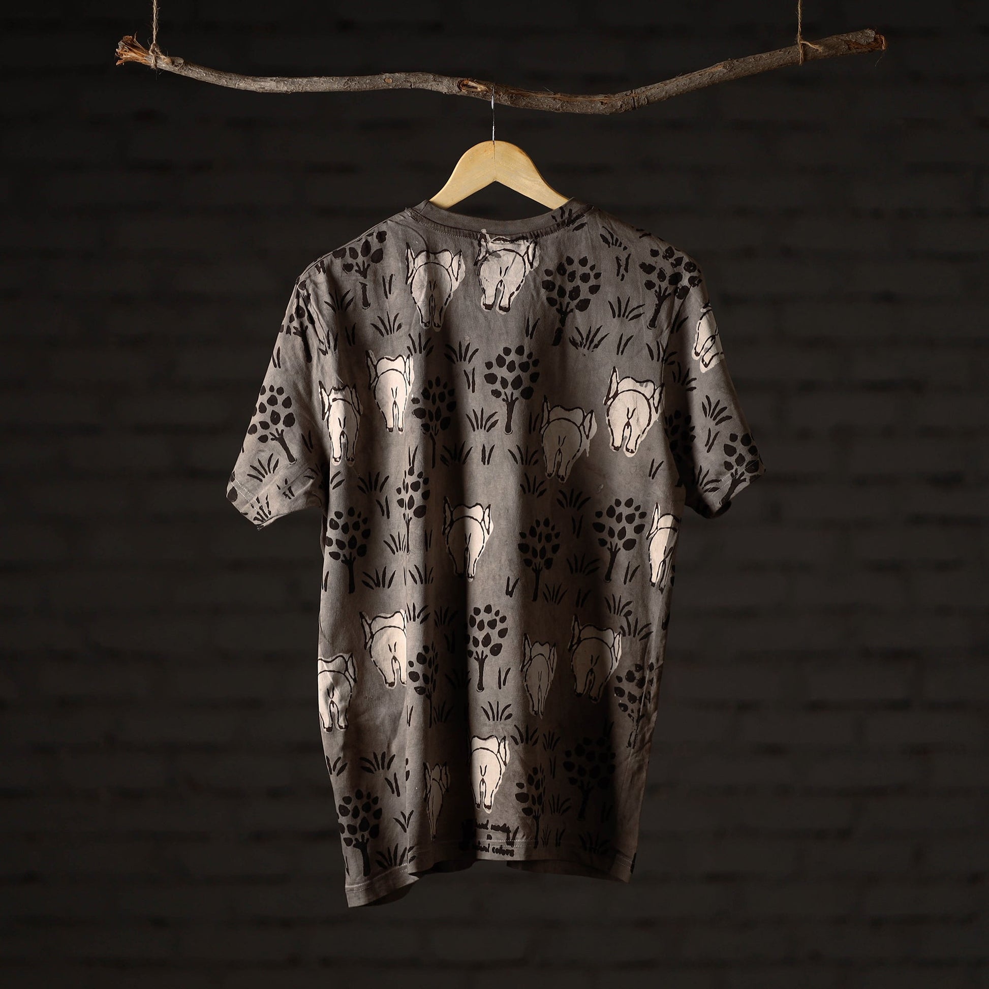 Bindaas Block Art Printed Cotton Unisex Round Neck T-shirt 16