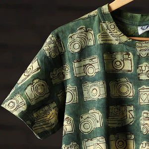 Bindaas Block Art Printed Cotton Unisex Round Neck T-shirt 29