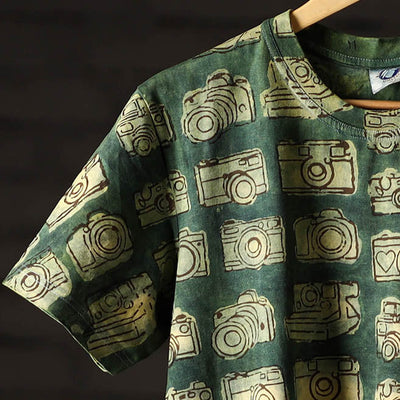 Bindaas Block Art Printed Cotton Unisex Round Neck T-shirt 29