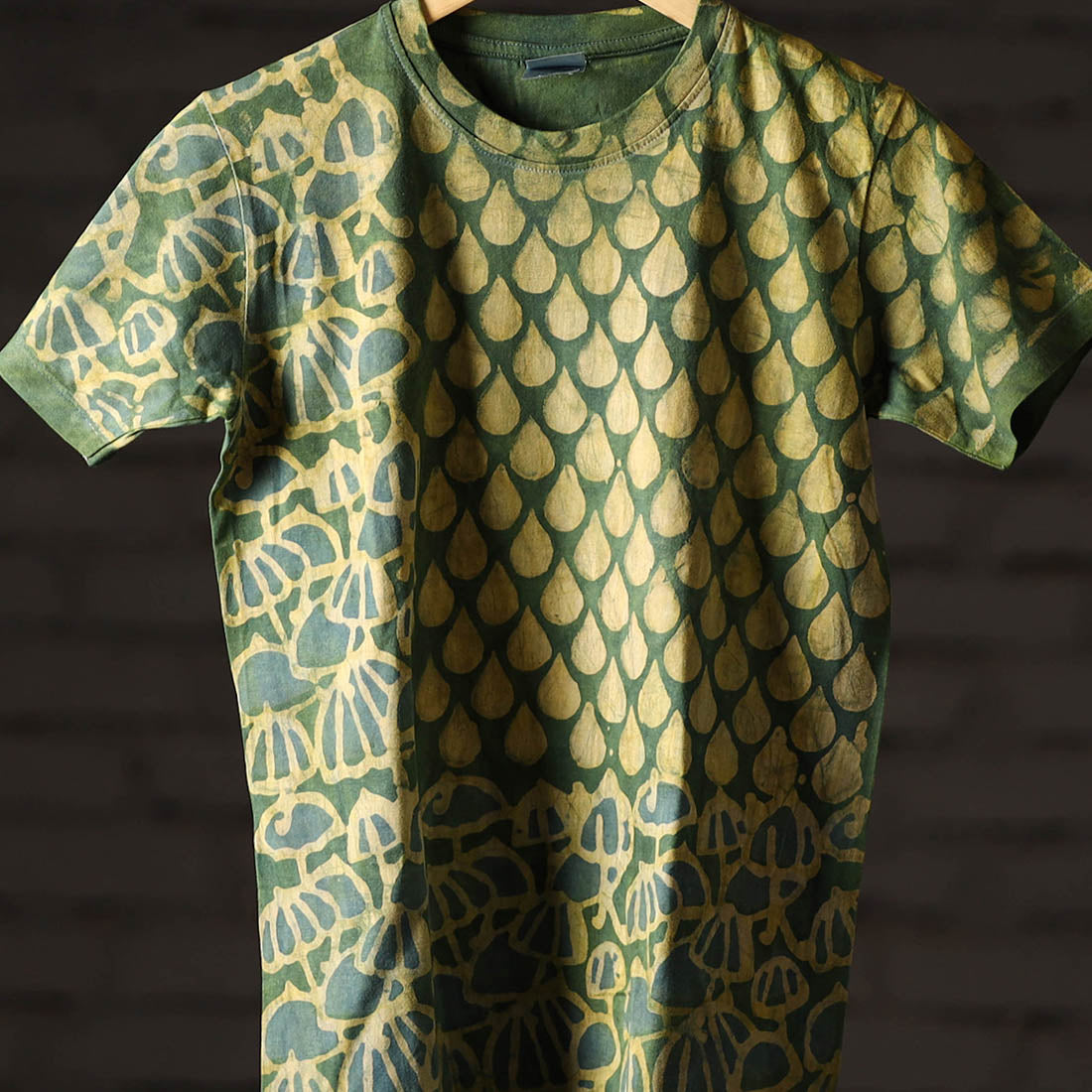 Bindaas Block Art Printed Cotton Unisex Round Neck T-shirt 09