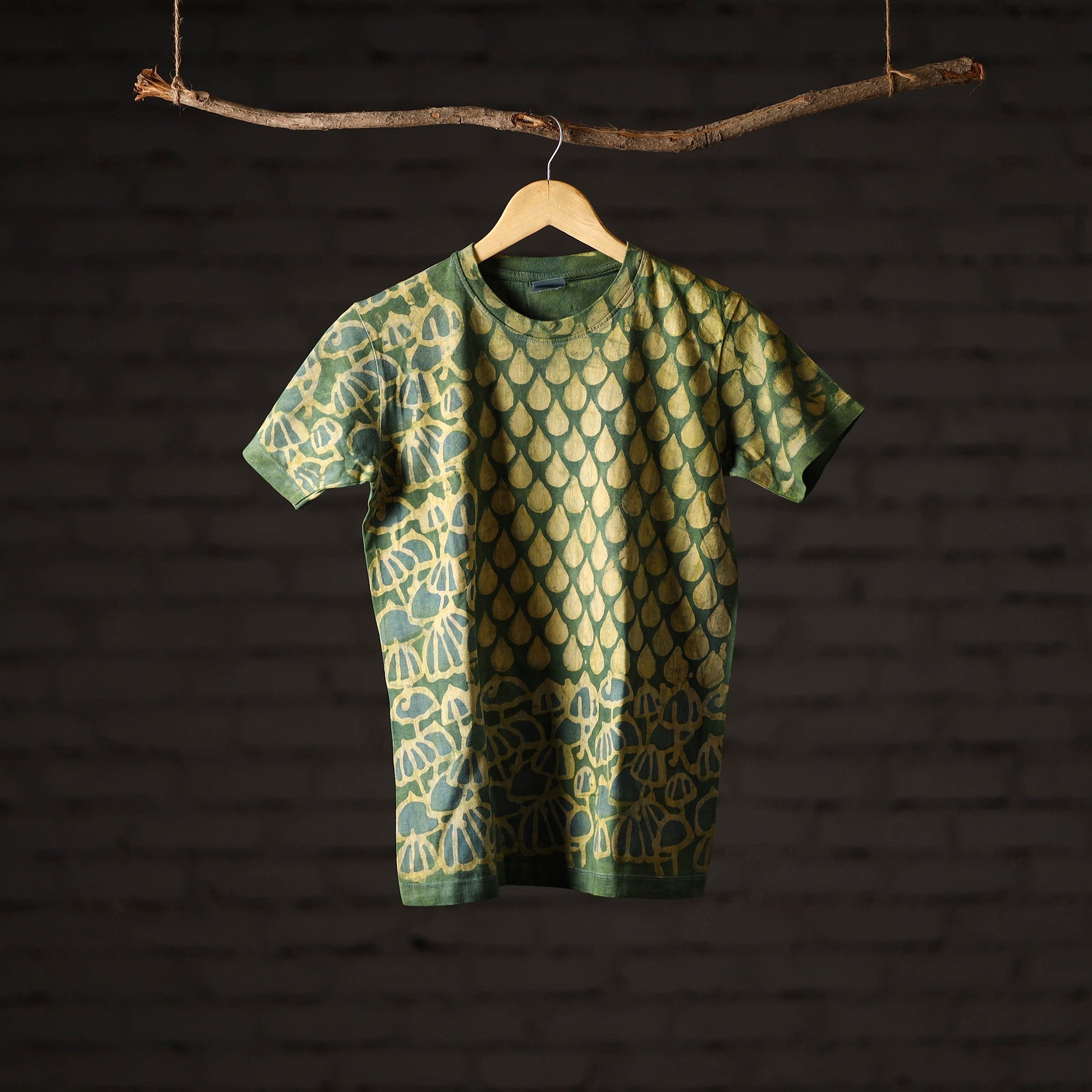 Bindaas Block Art Printed Cotton Unisex Round Neck T-shirt 09