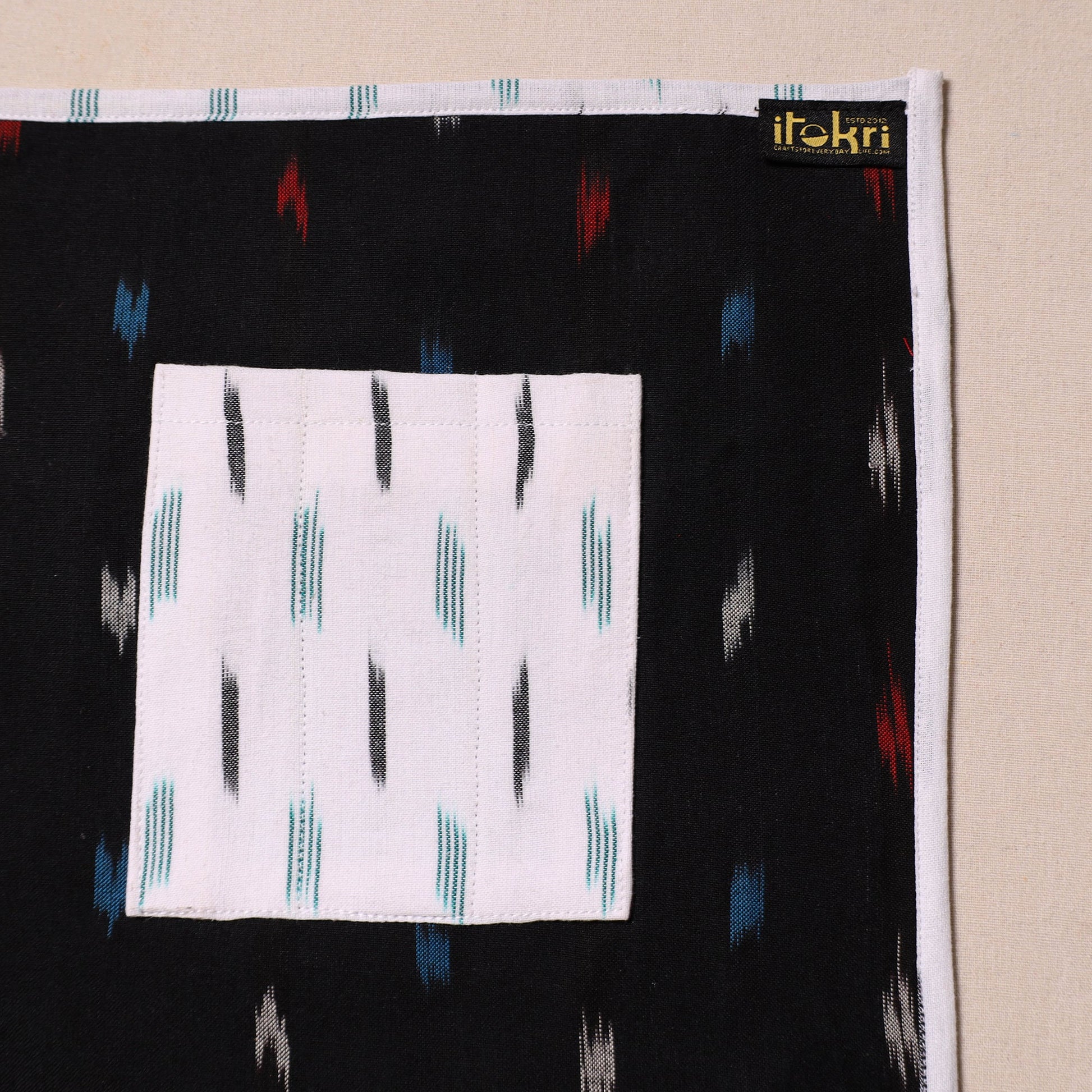 Black - Ikat Cotton Table Mat With Pocket 05